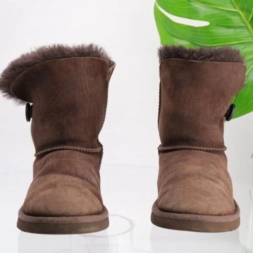 UGG Womens Bailey Button Short Boot Size 5 Brown Suede Sherpa Shearling Fury‎